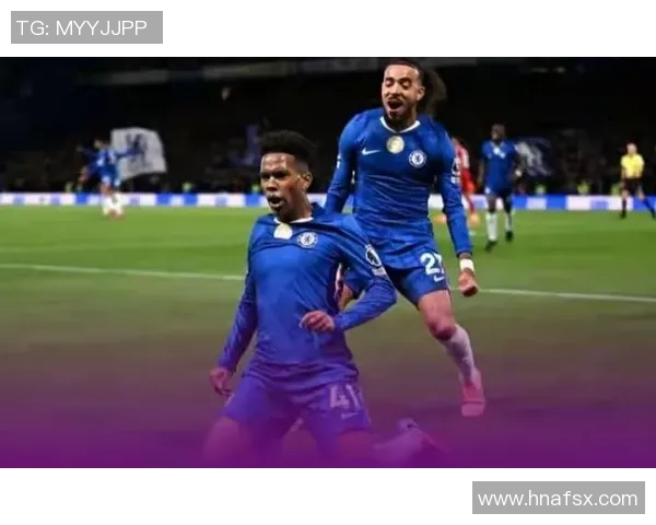 巴黎圣日耳曼与切尔西友谊赛战平数据分析揭示比赛精彩瞬间